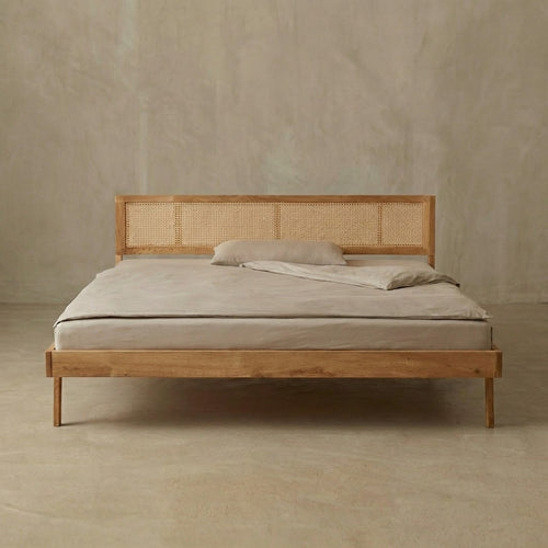Balder snedker sengeramme i massiv FSC egetræ og fransk naturflet – Natur olie