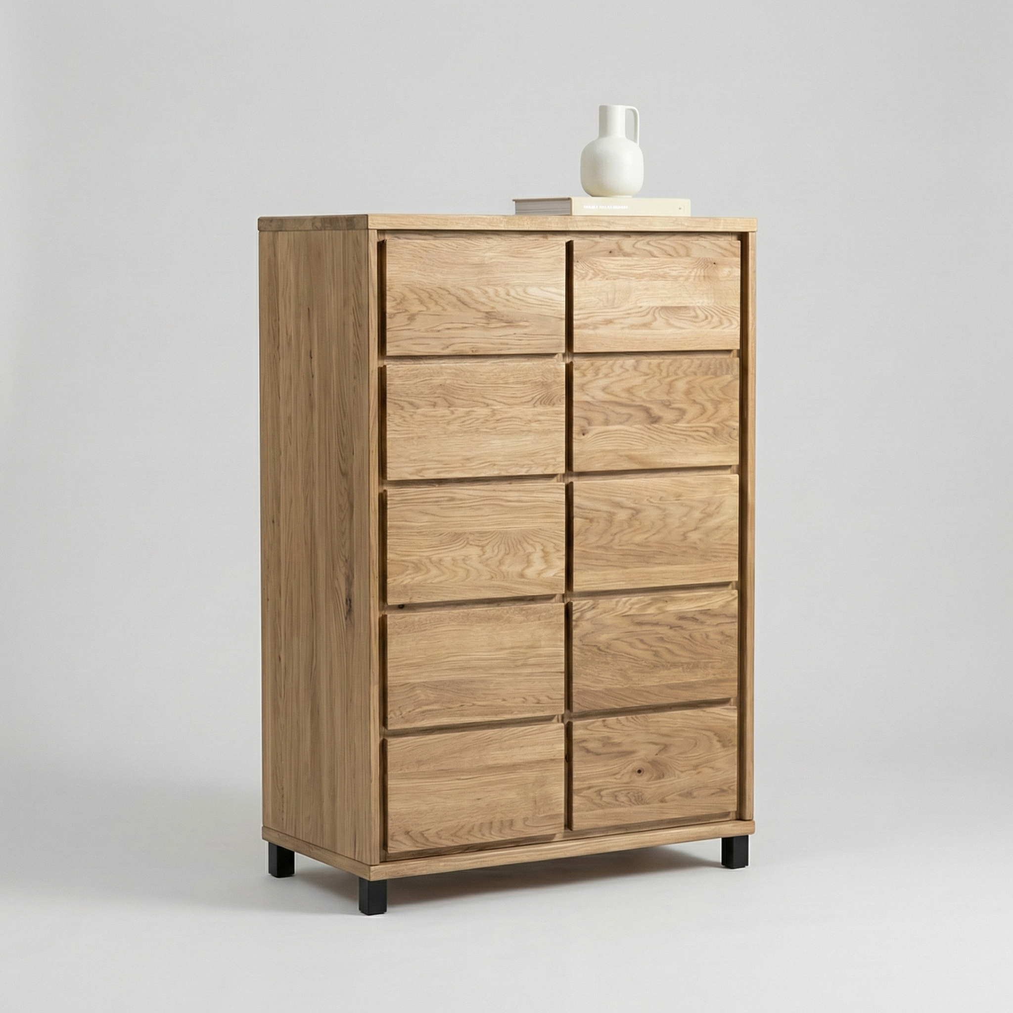 Heimdal kommode i massivt egetræ med 1 låge og 5 skuffer på ben – Natur olie