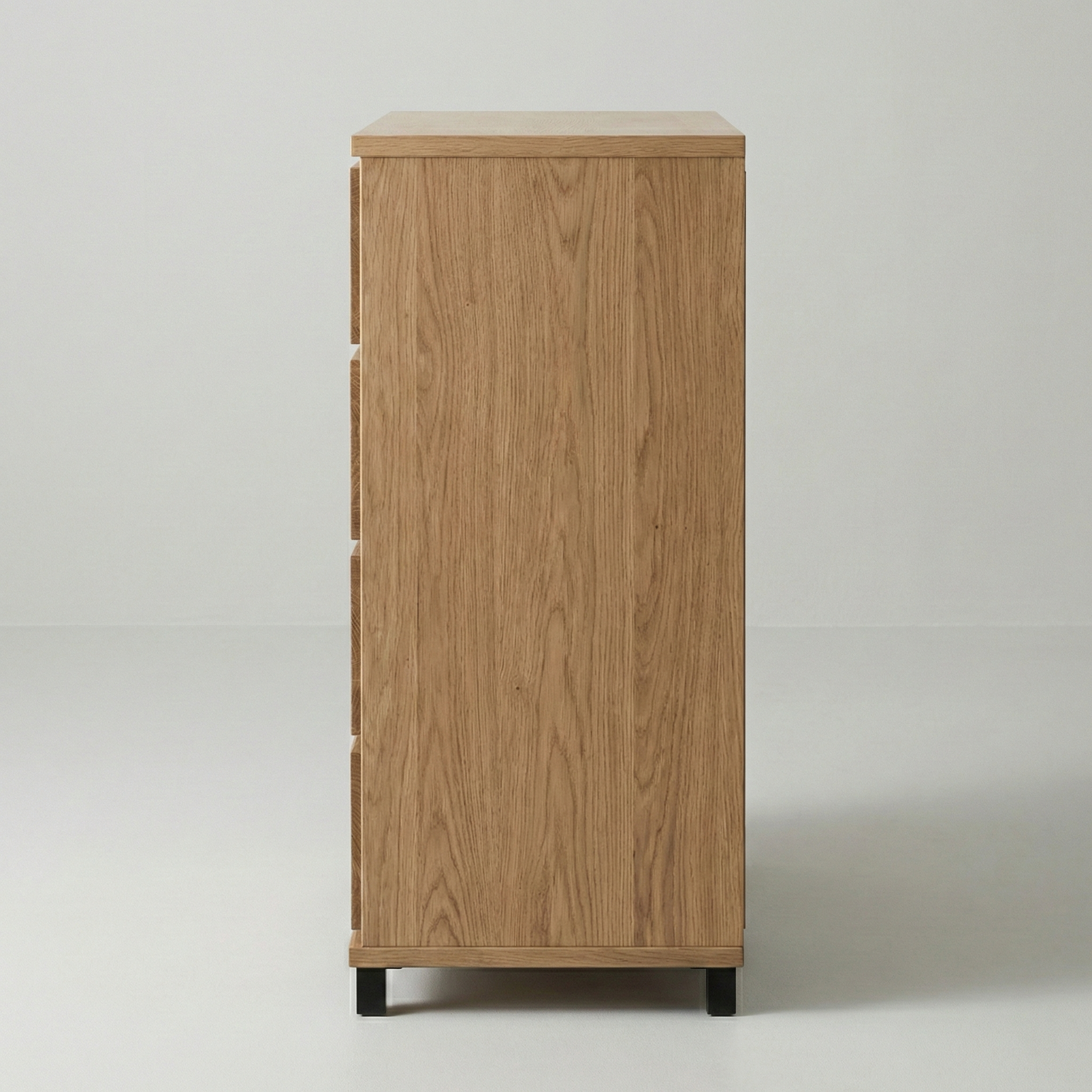 Heimdal kommode i massivt egetræ med 2 + 3 skuffer på metalben – Natur olie