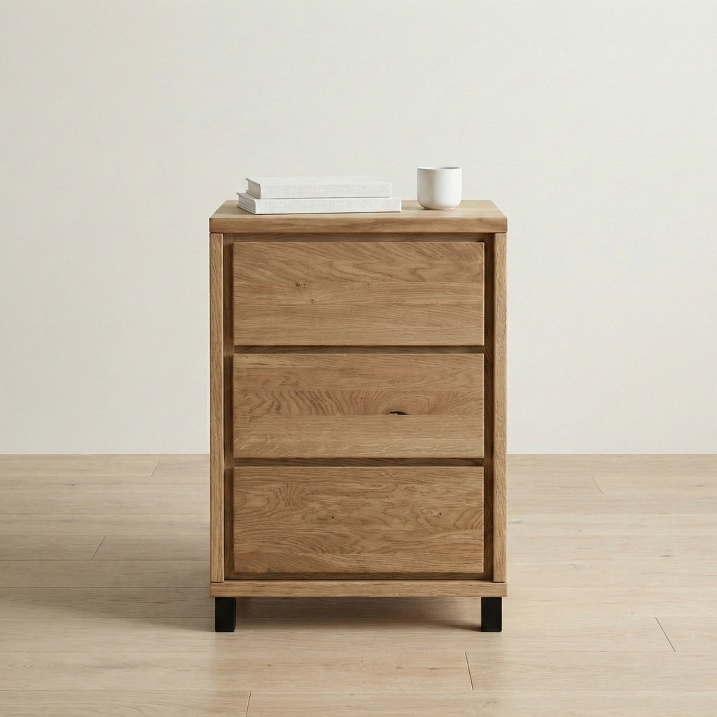 Heimdal kommode i massivt egetræ med 3 skuffer på metalben – Natur olie